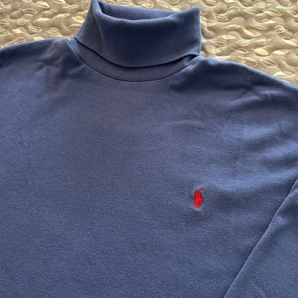 POLO RALPH LAUREN men’s blue turtleneck, Medium